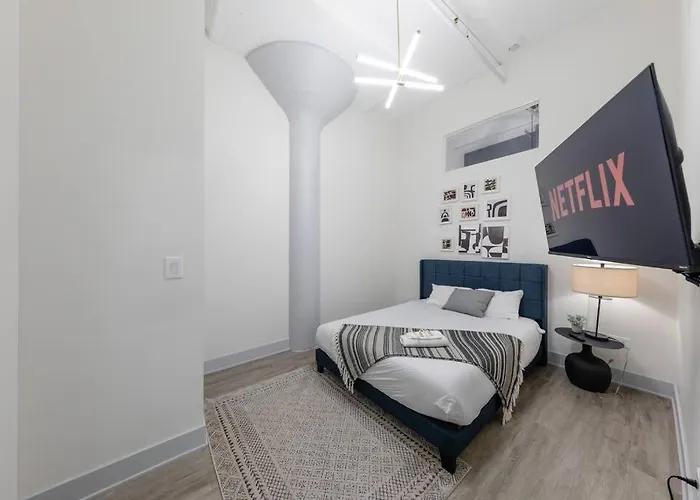Apartamento Luxurious 5br Perfect For Group Of 12 Guests With Pool Table, Optional Parking And Gym Access Near Mccormick Place And Soldier Field